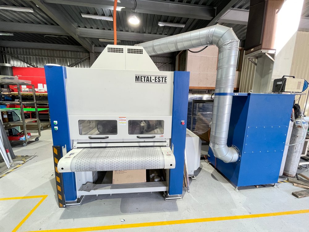 日本型星式毛邊去除機